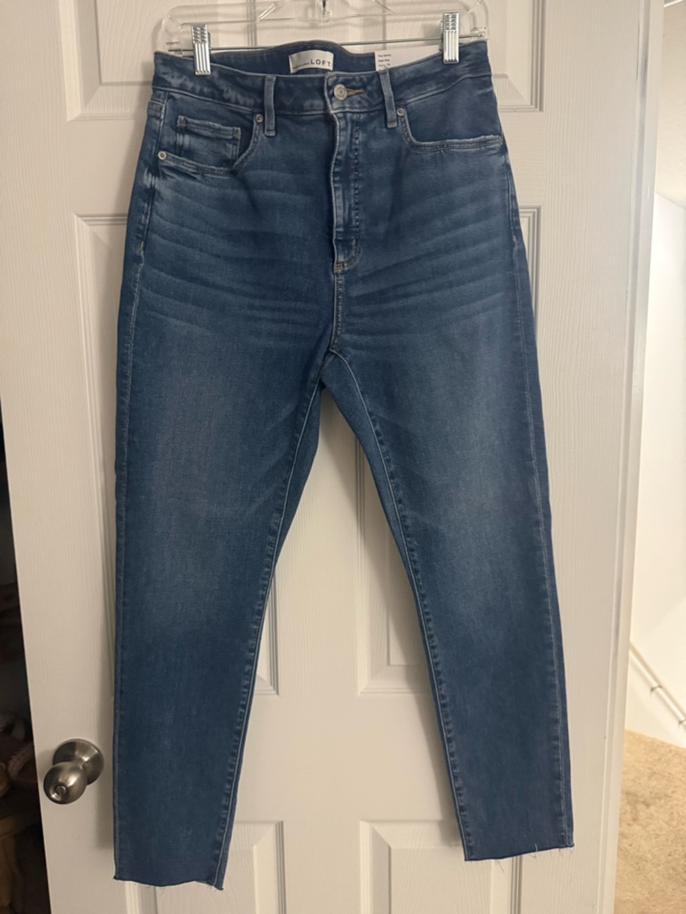 LOFT Women's Curvy Skinny Jeans with frayed cuff  in Medium Blue Wash